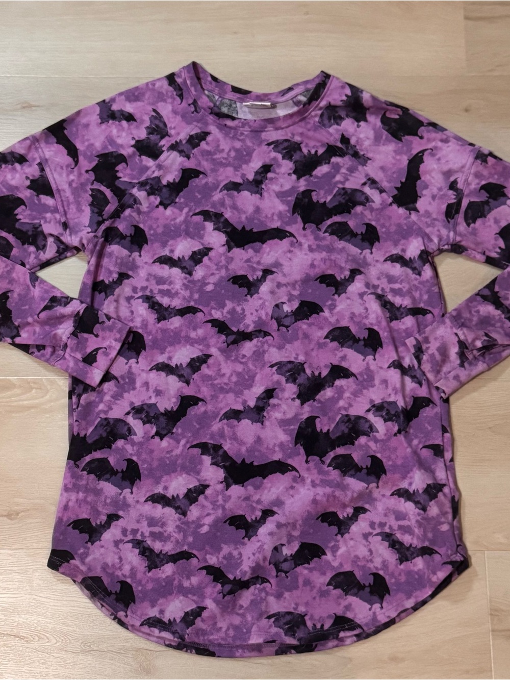 LuLaRoe Erin Purple Bats size small